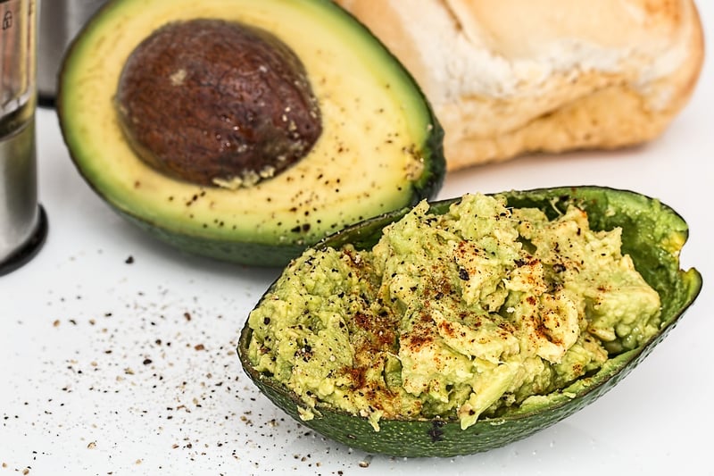Avocado and Chickpea Salad