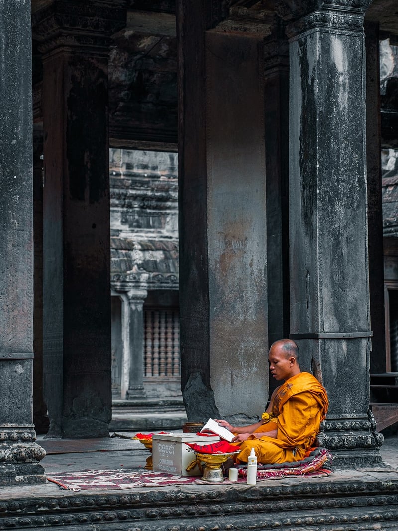 Mindfulness-Based Therapy
